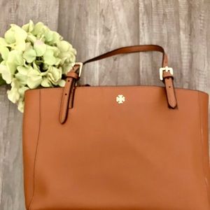 TORY BURCH CAMEL LEATHER TOTE WITH GOLD BUCKLES